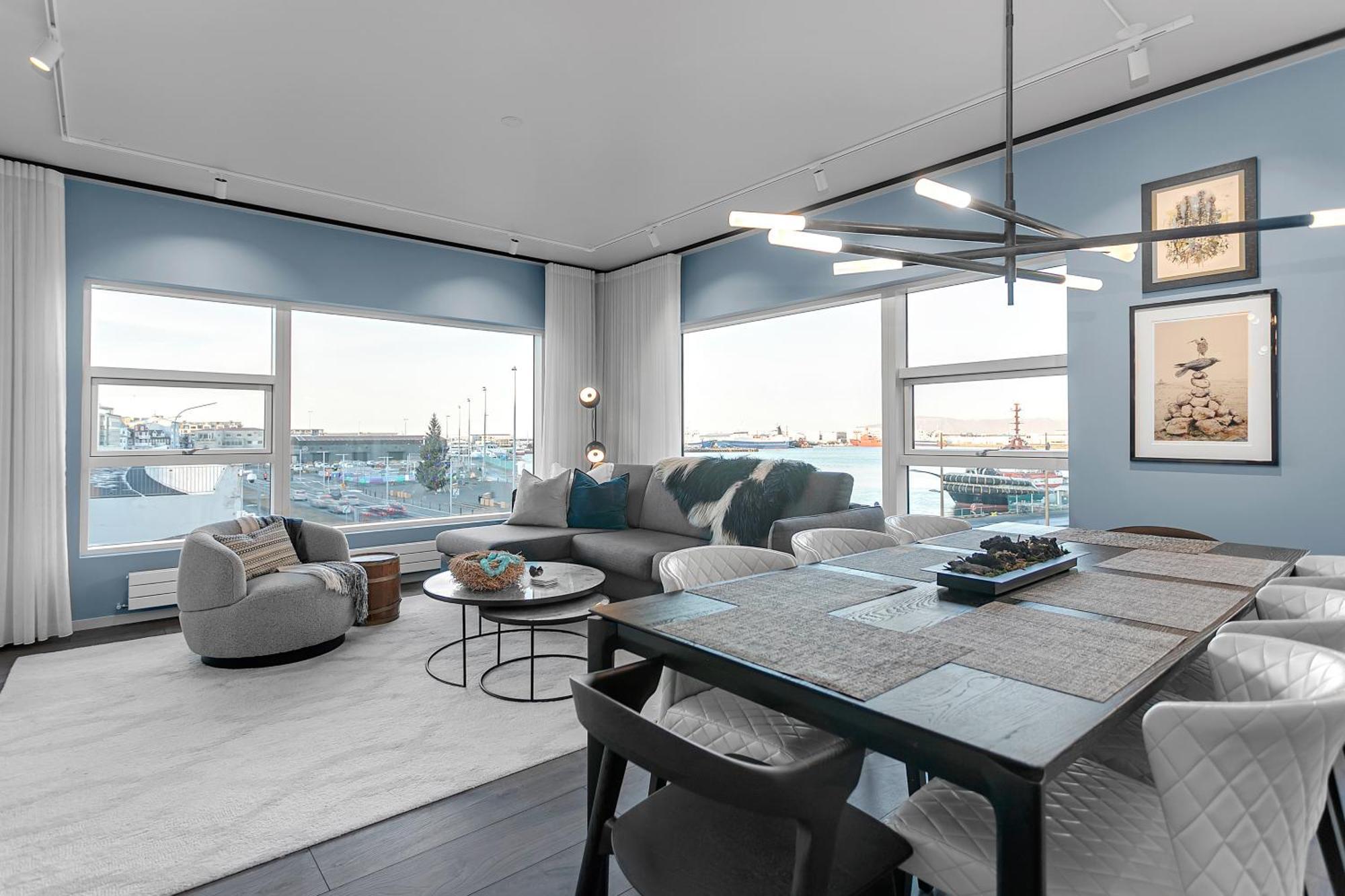 Sunny Central Reykjavik Apartment - Harbour View 외부 사진