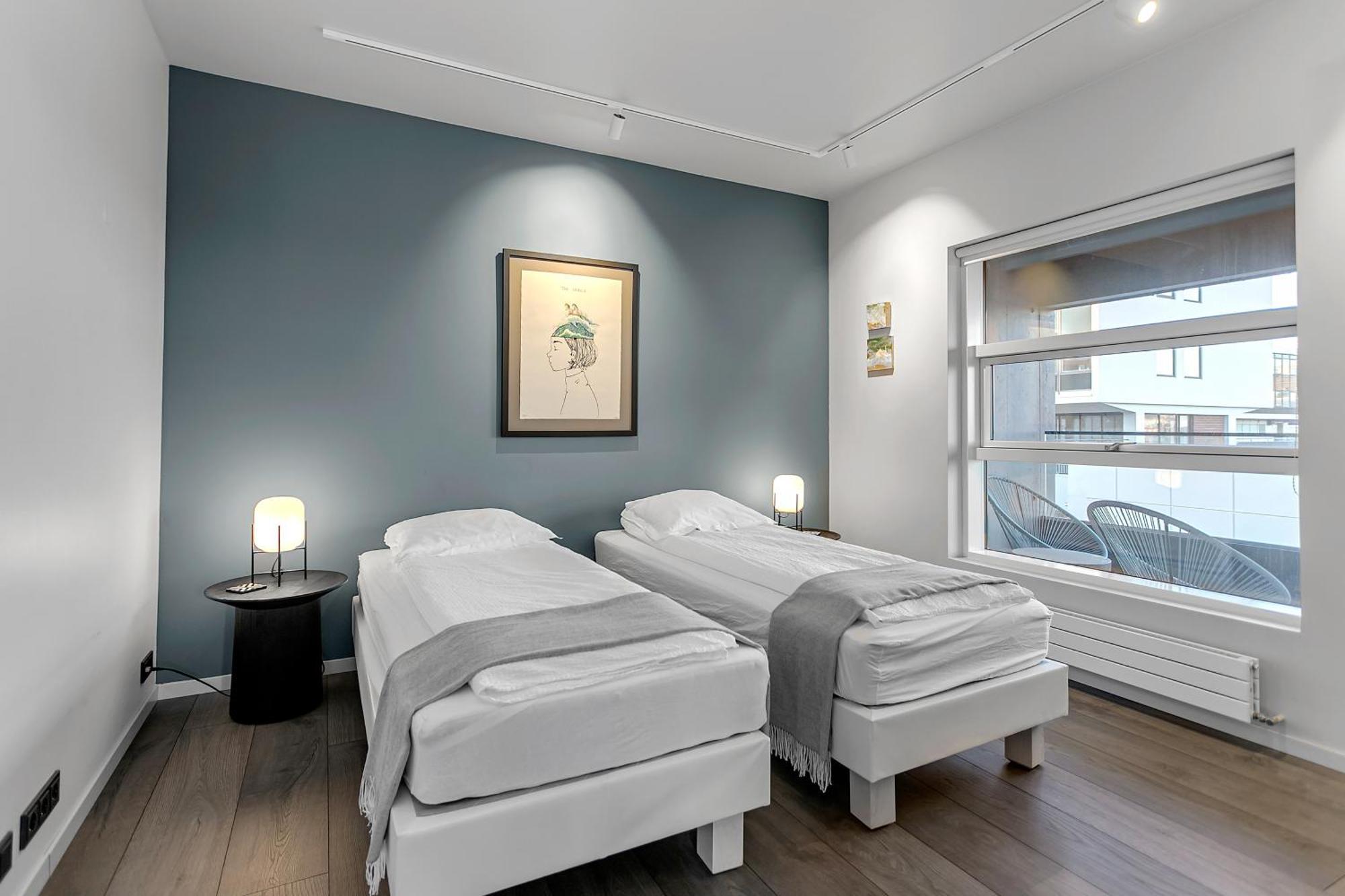 Sunny Central Reykjavik Apartment - Harbour View 외부 사진