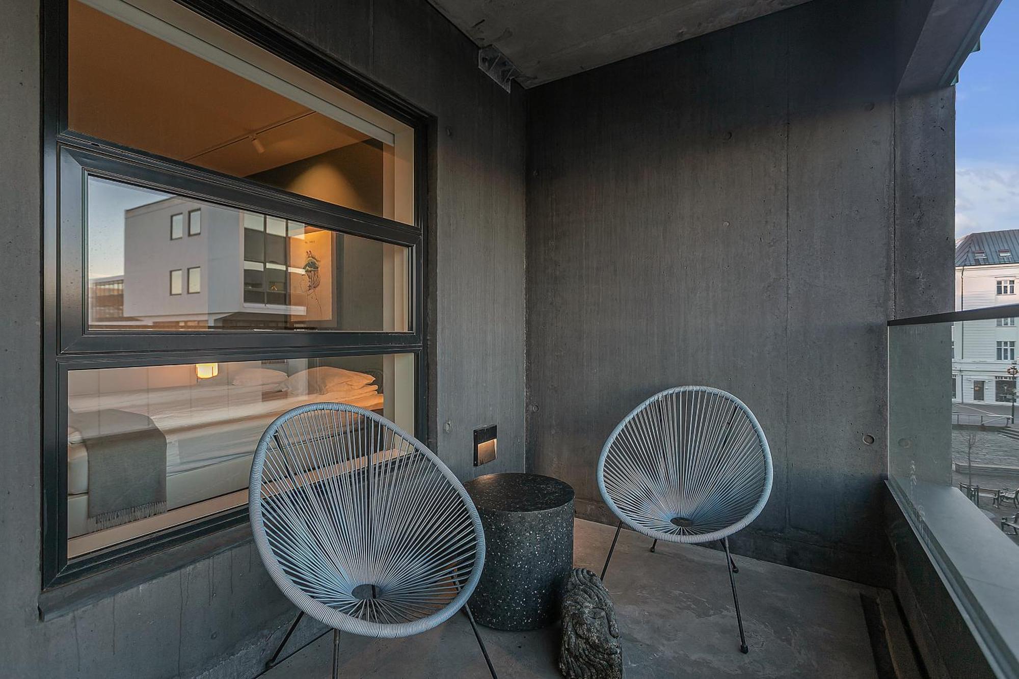 Sunny Central Reykjavik Apartment - Harbour View 외부 사진